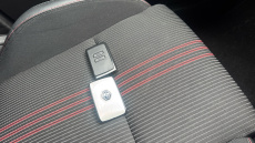 Renault Clio 1.6 E-TECH Hybrid 140 RS Line 5dr Auto Hybrid Hatchback